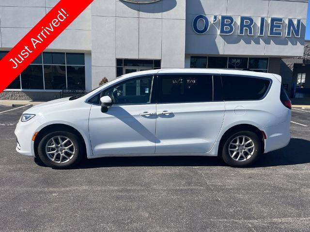 2023 Chrysler Pacifica - $19,990