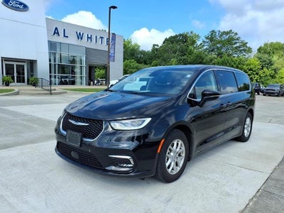 2023 Chrysler Pacifica Touring L 4DR Mini-Van