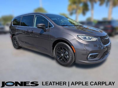 2023 Chrysler Pacifica Touring L 4DR Mini-Van