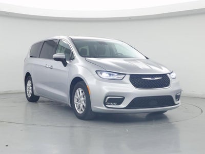 Photo of a 2023 Chrysler Pacifica Touring L 4DR Mini-Van for sale