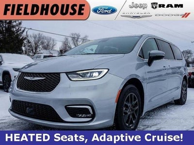 Photo of a 2023 Chrysler Pacifica Touring L 4DR Mini-Van for sale