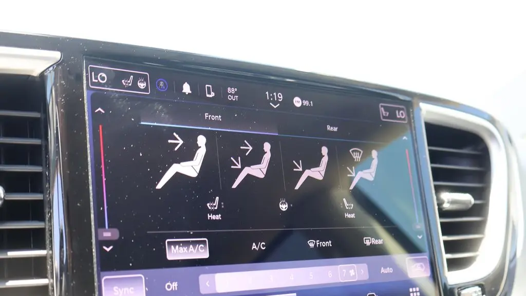 2023 Chrysler Pacifica Touring L