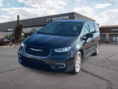 Photo of a 2023 Chrysler Pacifica Touring L 4DR Mini-Van for sale