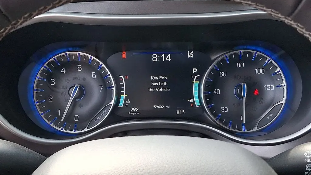 2023 Chrysler Pacifica Touring L
