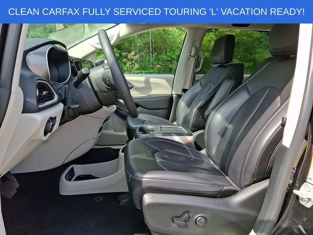 2023 Chrysler Pacifica - $24,738