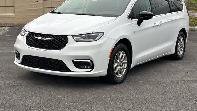 Preowned 2024 Chrysler Pacifica Touring L for Sale