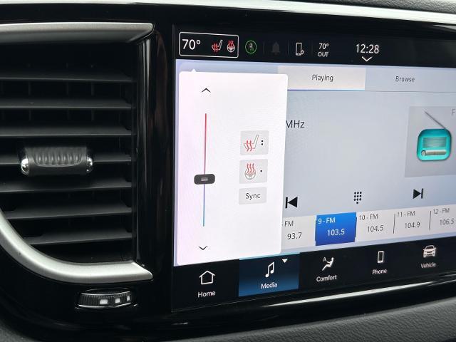 2024 Chrysler Pacifica - $24,995