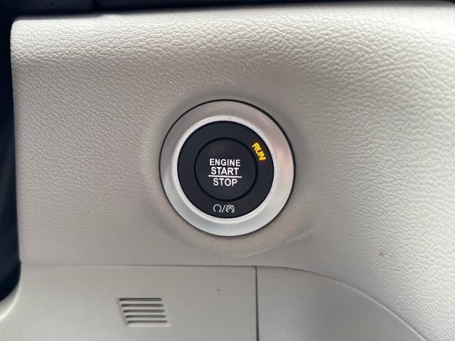 2024 Chrysler Pacifica - $24,995