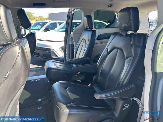2024 Chrysler Pacifica - $18,500