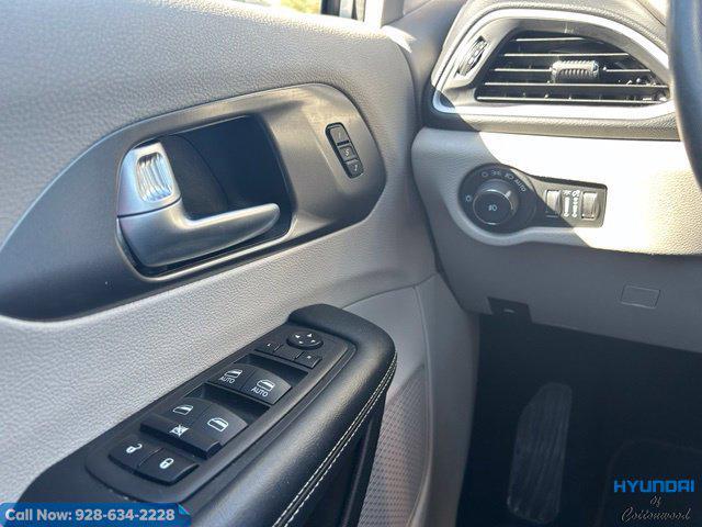 2024 Chrysler Pacifica - $18,500