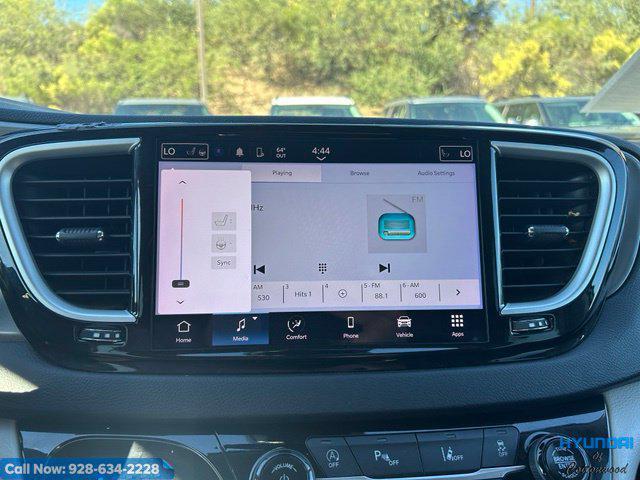 2024 Chrysler Pacifica - $18,500