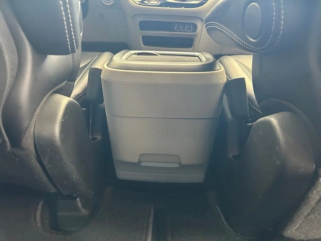 2024 Chrysler Pacifica - $17,305