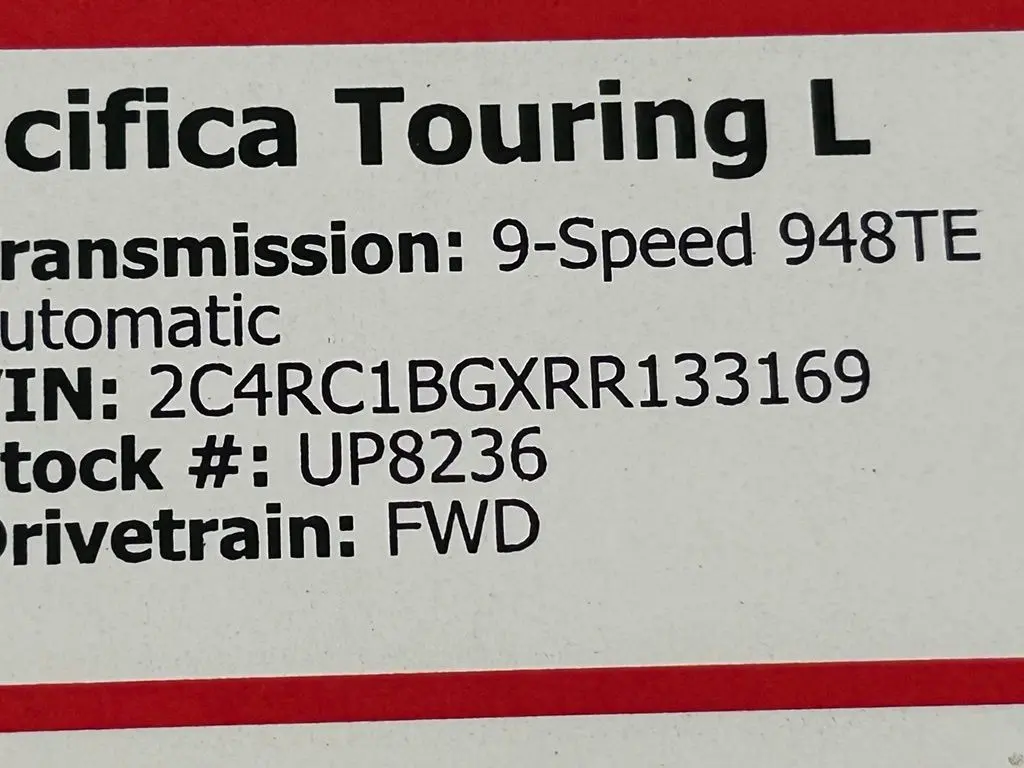2024 Chrysler Pacifica - $17,305