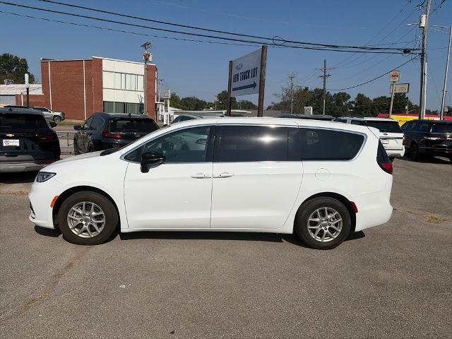 2024 Chrysler Pacifica - $27,009