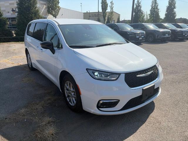 2024 Chrysler Pacifica - $27,009