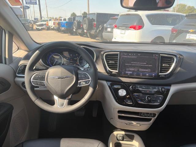 2024 Chrysler Pacifica - $27,009