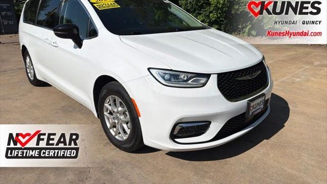 Preowned 2024 Chrysler Pacifica Touring L for Sale