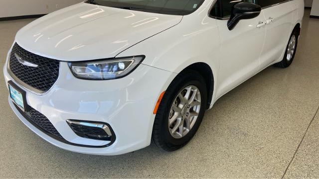 Preowned 2024 Chrysler Pacifica Touring L for Sale