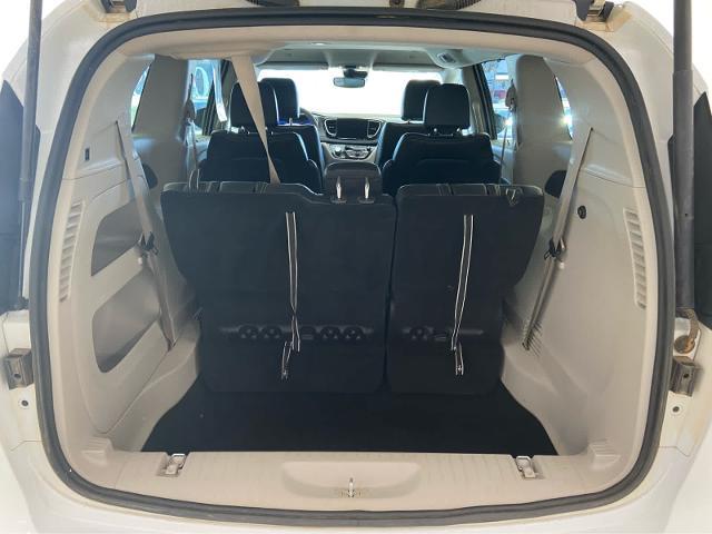2024 Chrysler Pacifica - $26,415