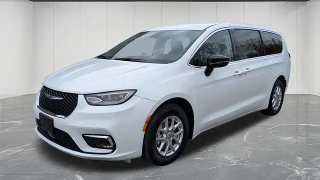Preowned 2024 Chrysler Pacifica Touring L for Sale