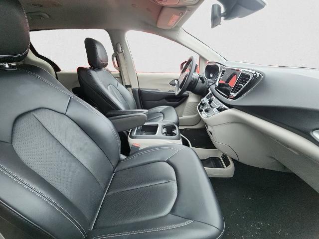 2024 Chrysler Pacifica - $22,796