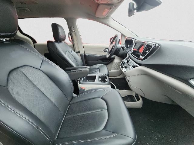 2024 Chrysler Pacifica - $22,796