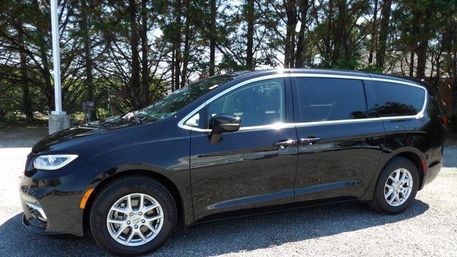 Preowned 2024 Chrysler Pacifica Touring L for Sale