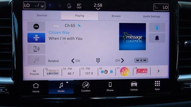 2024 Chrysler Pacifica Touring L