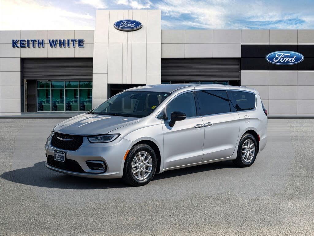 2024 Chrysler Pacifica - $21,997