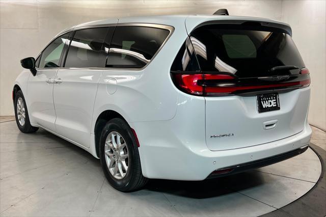 2025 Chrysler Pacifica - $20,999
