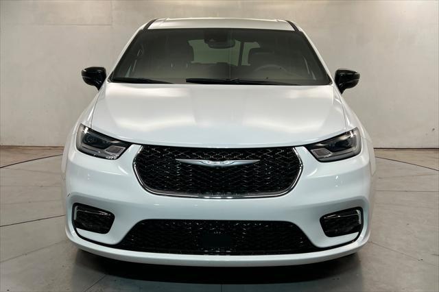 2025 Chrysler Pacifica - $20,999