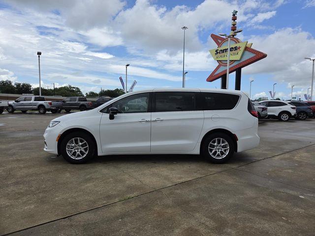 2025 Chrysler Pacifica - $26,500