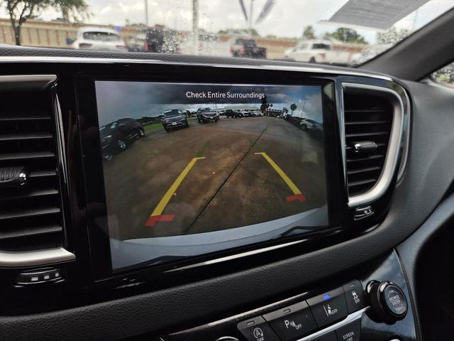 2025 Chrysler Pacifica - $26,500