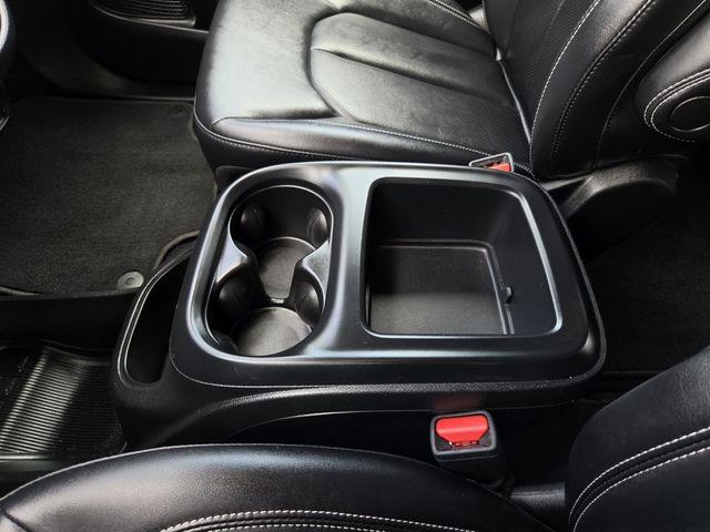 2025 Chrysler Pacifica - $26,500