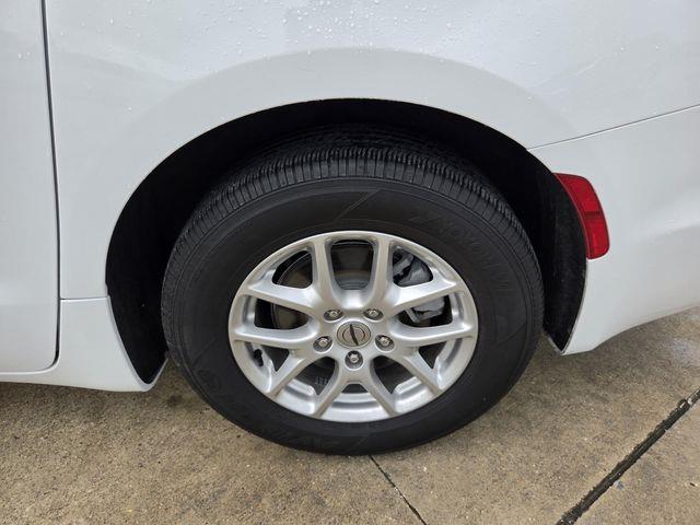 2025 Chrysler Pacifica - $26,500
