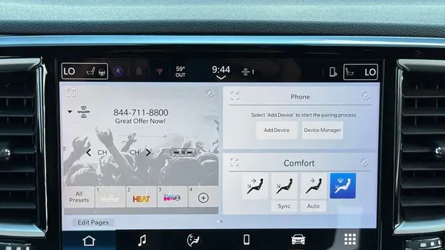 2025 Chrysler Pacifica Select