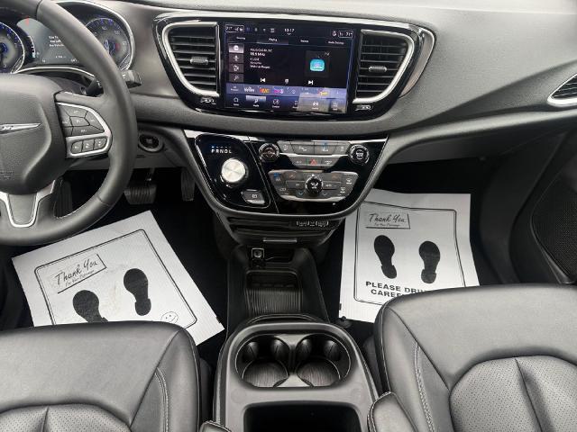 2025 Chrysler Pacifica