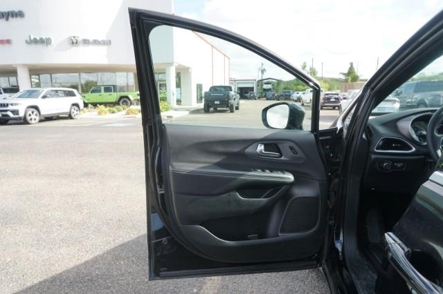 2025 Chrysler Pacifica - $24,867