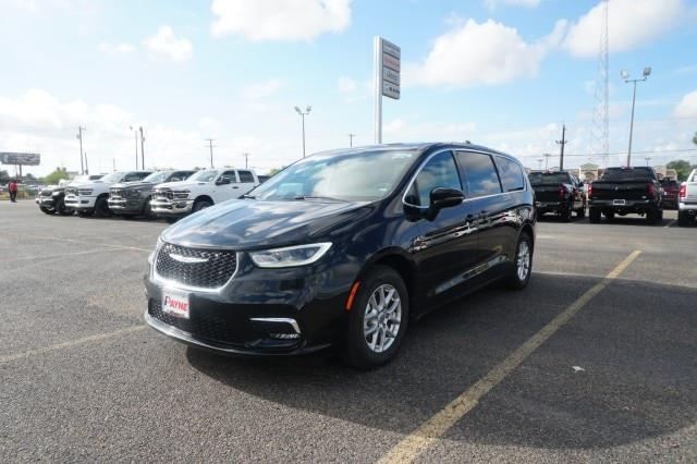 2025 Chrysler Pacifica - $24,867
