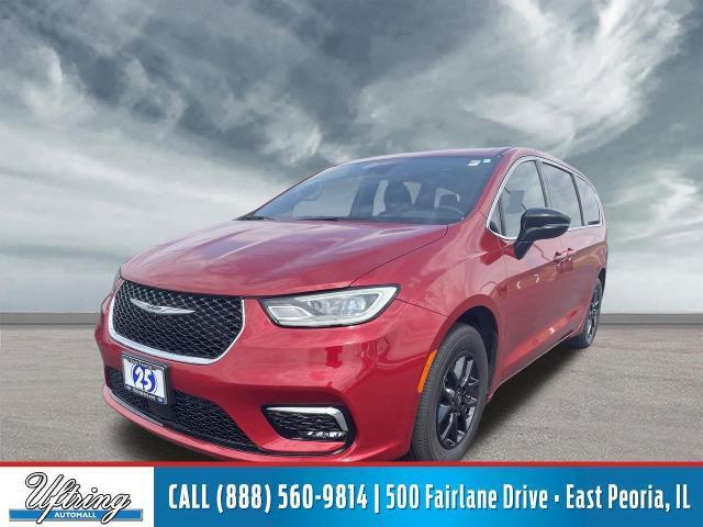 2025 Chrysler Pacifica - $32,388