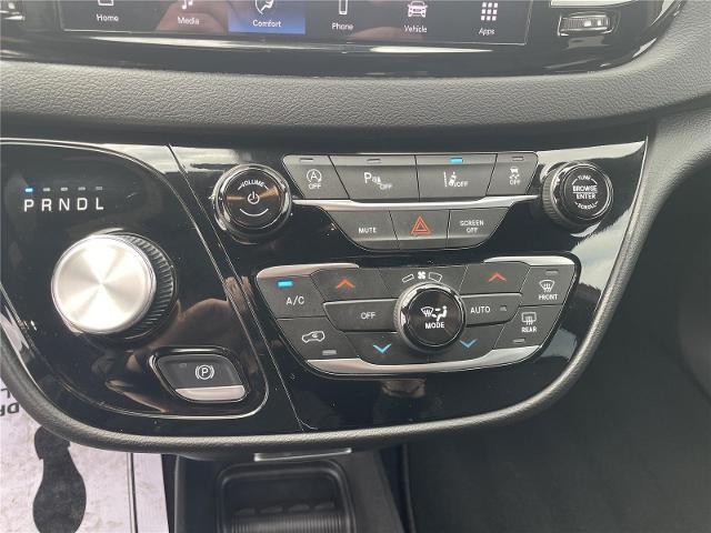 2025 Chrysler Pacifica - $32,388