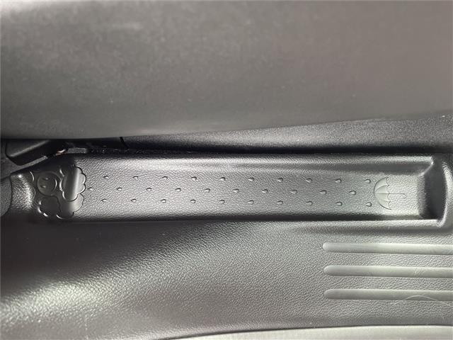 2025 Chrysler Pacifica - $30,299
