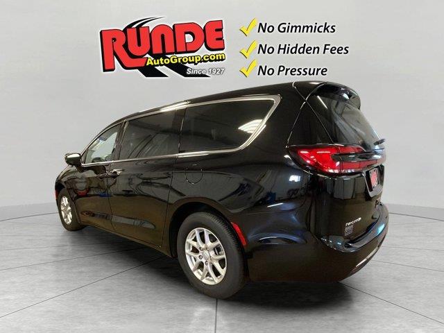 2026 Chrysler Pacifica - $35,764