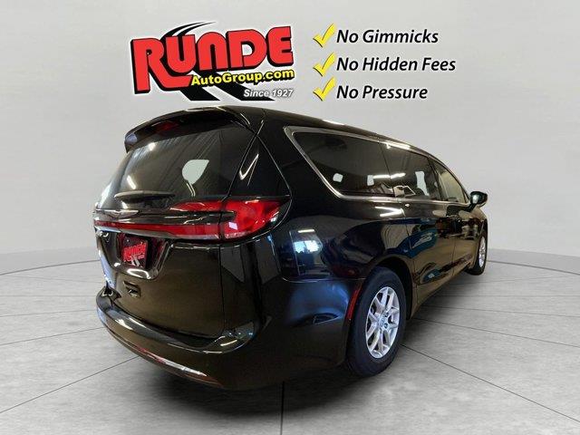 2026 Chrysler Pacifica - $35,764