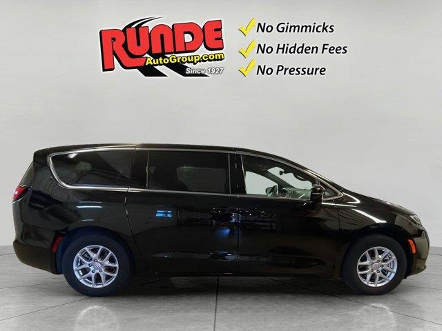 2026 Chrysler Pacifica - $35,764