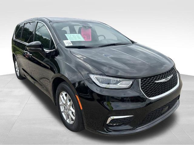 2026 Chrysler Pacifica - $29,486