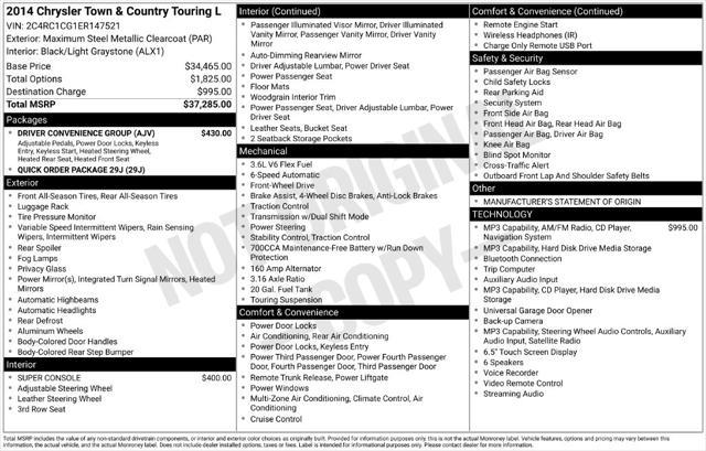 2014 Chrysler Town And Country - $16,400