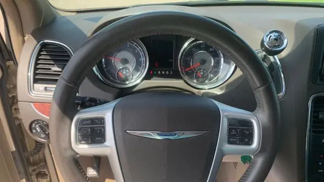 2015 Chrysler Town and Country Touring-L