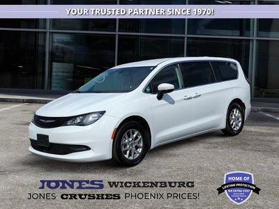 2022 Chrysler Voyager LX 4DR Mini-Van