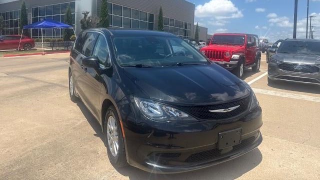 Preowned 2023 Chrysler Voyager LX for Sale